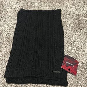 Women’s Moosejaw Bells and Whistles Black Scarf